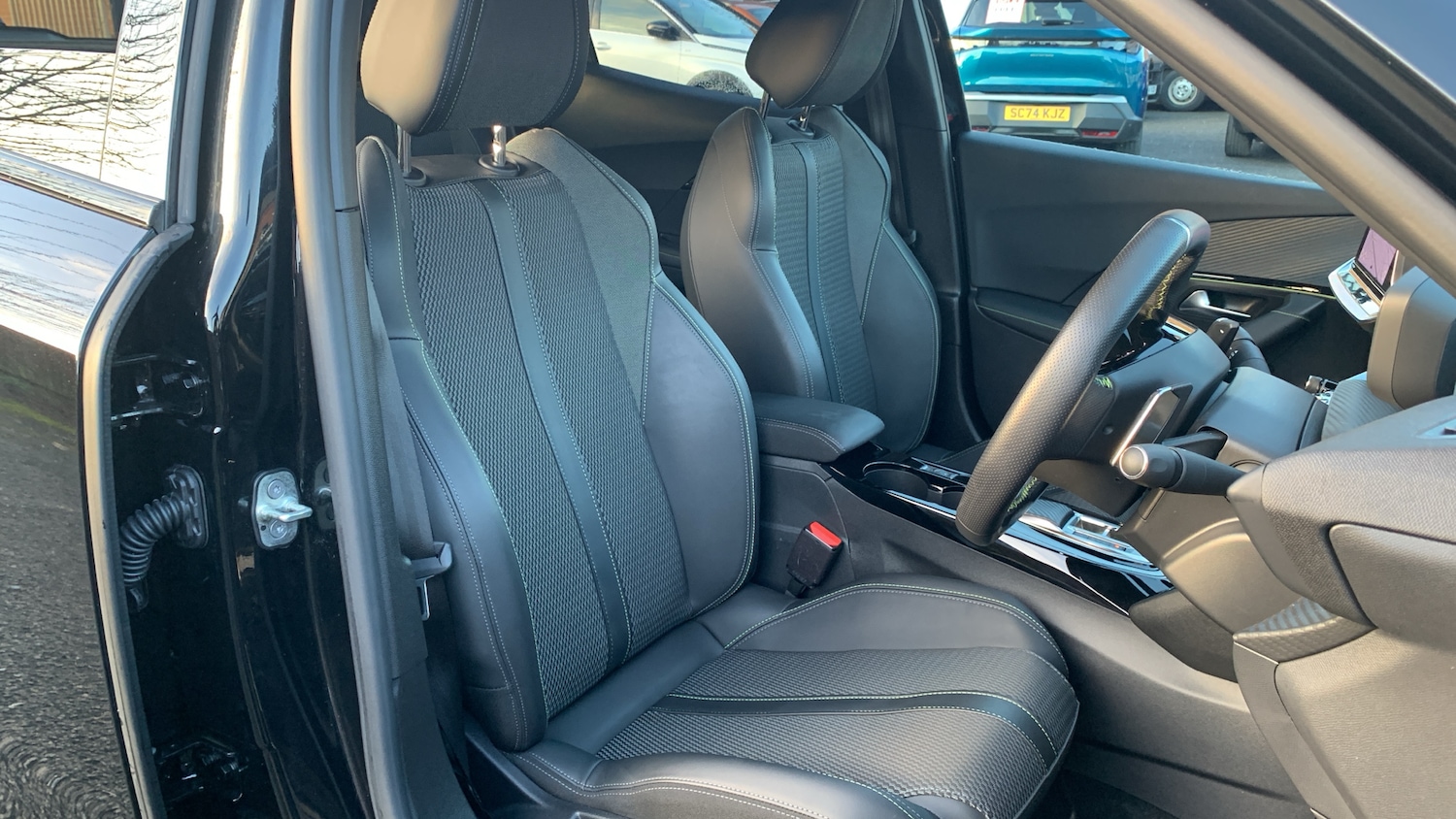 Used Peugeot 2008 2023 for sale - 77254257: Photo 40