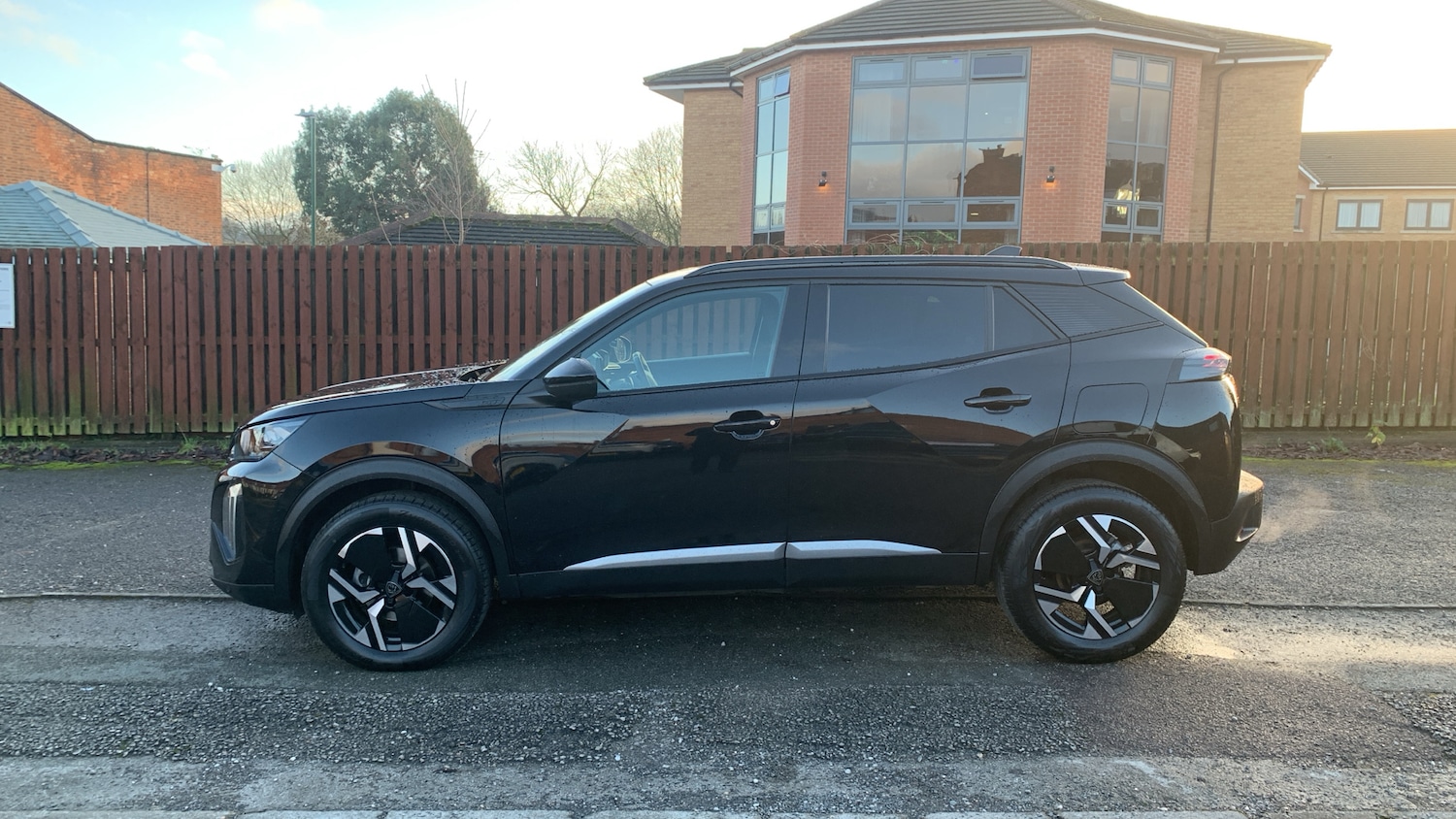 Used Peugeot 2008 2023 for sale - 77254257: Photo 7