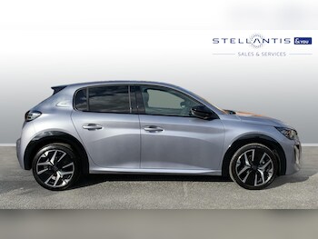 Used Peugeot 208 2024 for sale - 76043871: Photo