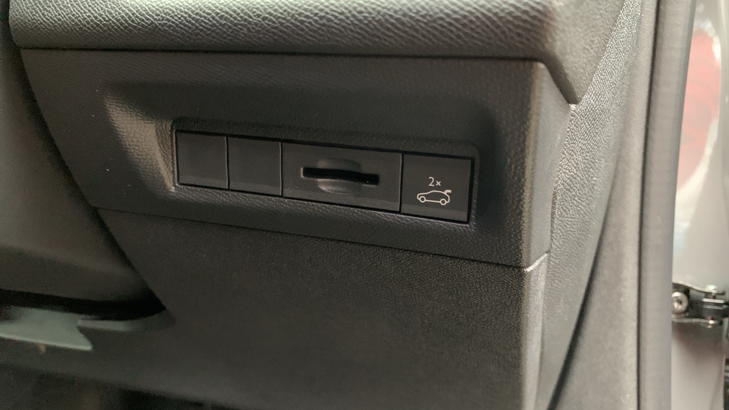 Used Peugeot 408 2024 for sale - 77050518: Photo 34