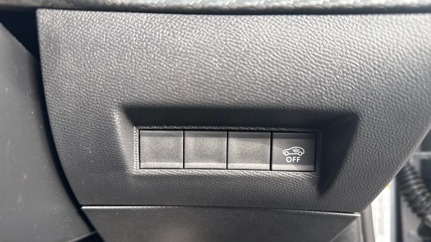 Used Peugeot 2008 2024 for sale - 76154029: Photo 34