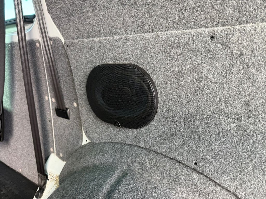 Used Volkswagen Transporter 2016 for sale - 77080371: Photo 12