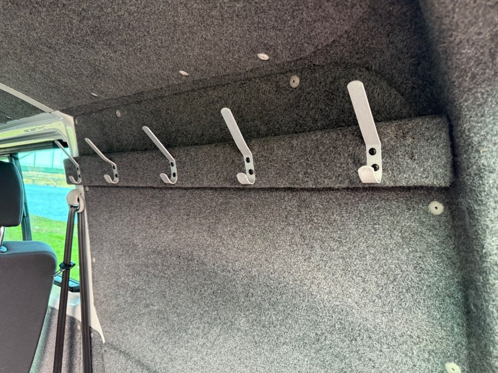 Used Volkswagen Transporter 2016 for sale - 77080371: Photo 13