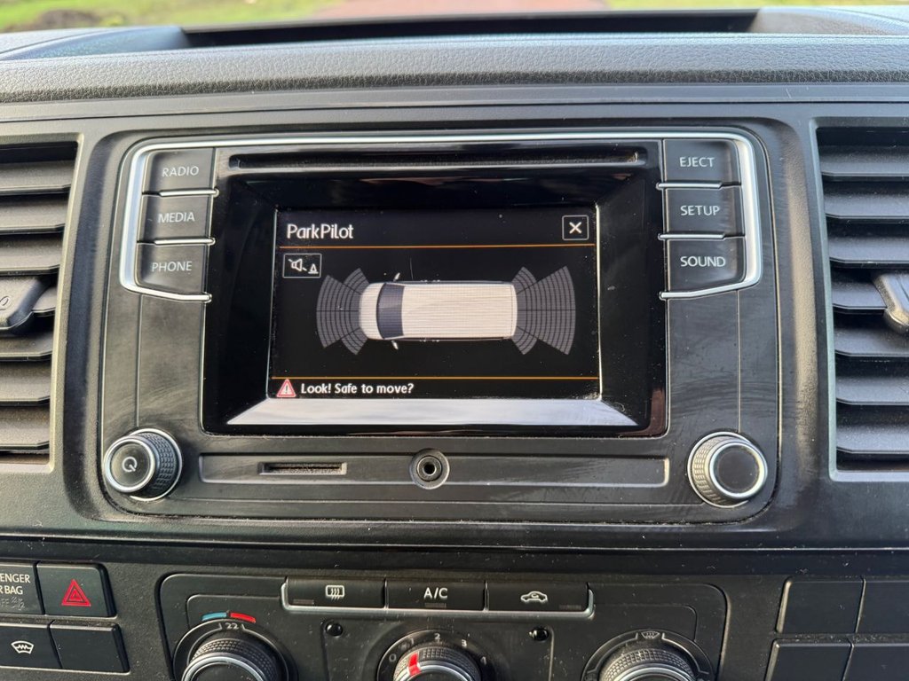 Used Volkswagen Transporter 2016 for sale - 77080371: Photo 18