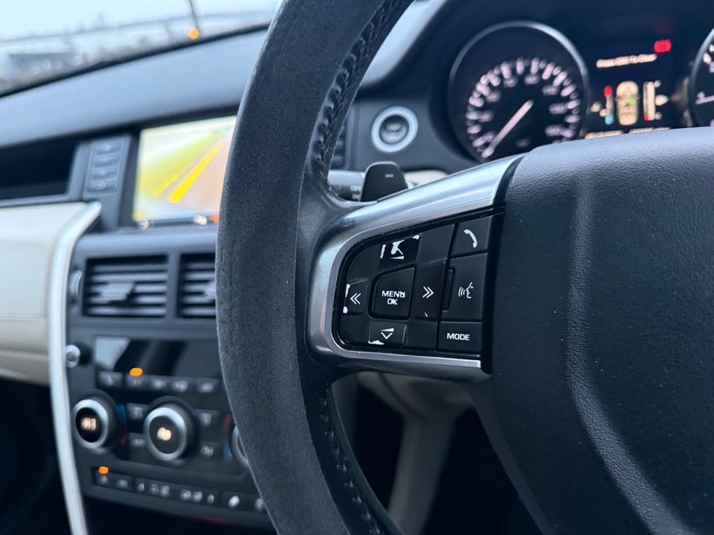 Used Land Rover Discovery Sport 2015 for sale - 77153159: Photo 20