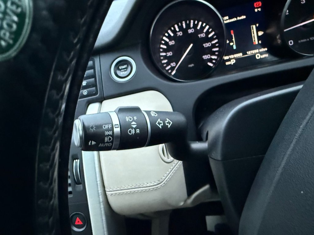 Used Land Rover Discovery Sport 2015 for sale - 77153159: Photo 23