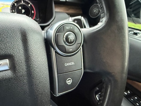 Used Land Rover Discovery 2018 for sale - 76303967: Photo 22
