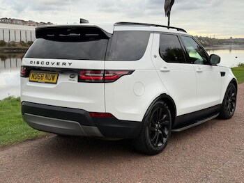 Used Land Rover Discovery 2018 for sale - 76303967: Photo 4