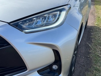 Used Toyota Yaris 2021 for sale - 79470335: Photo