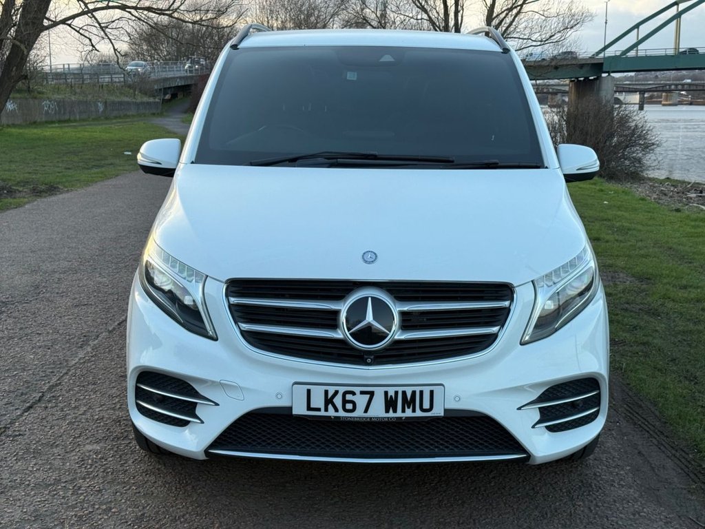 Used Mercedes-Benz V-Class 2017 for sale - 78043923: Photo 2