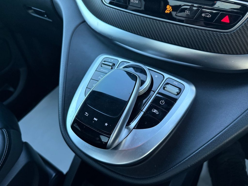 Used Mercedes-Benz V-Class 2017 for sale - 78043923: Photo 20