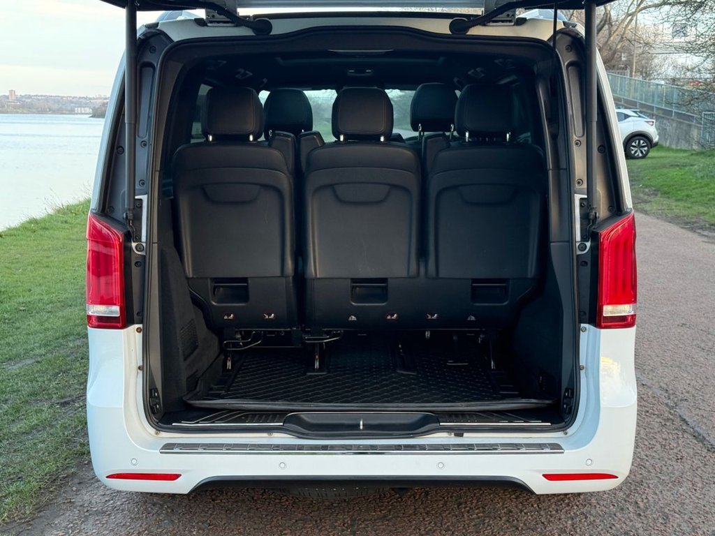 Used Mercedes-Benz V-Class 2017 for sale - 78043923: Photo 6