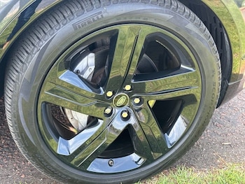 Used Land Rover Discovery 2021 for sale - 76520701: Photo