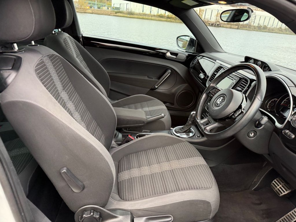 Used Volkswagen Beetle 2014 for sale - 76670616: Photo 10