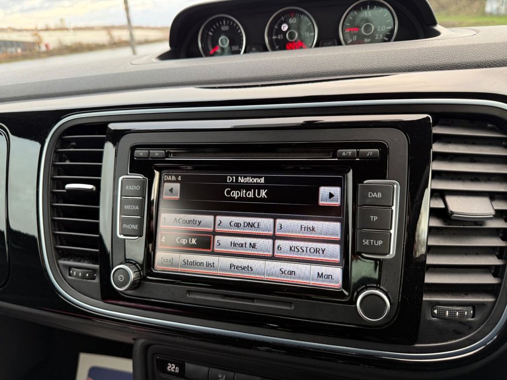 Used Volkswagen Beetle 2014 for sale - 76670616: Photo 14