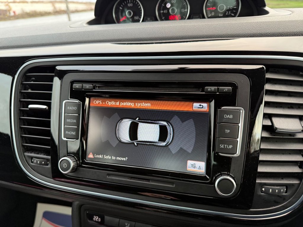 Used Volkswagen Beetle 2014 for sale - 76670616: Photo 15