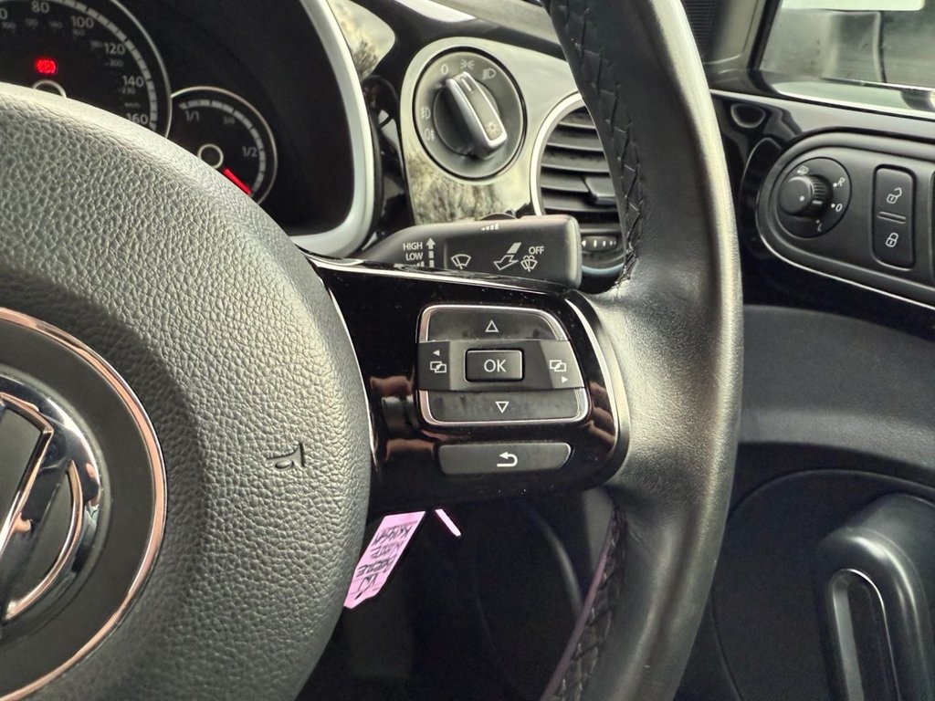 Used Volkswagen Beetle 2014 for sale - 76670616: Photo 21