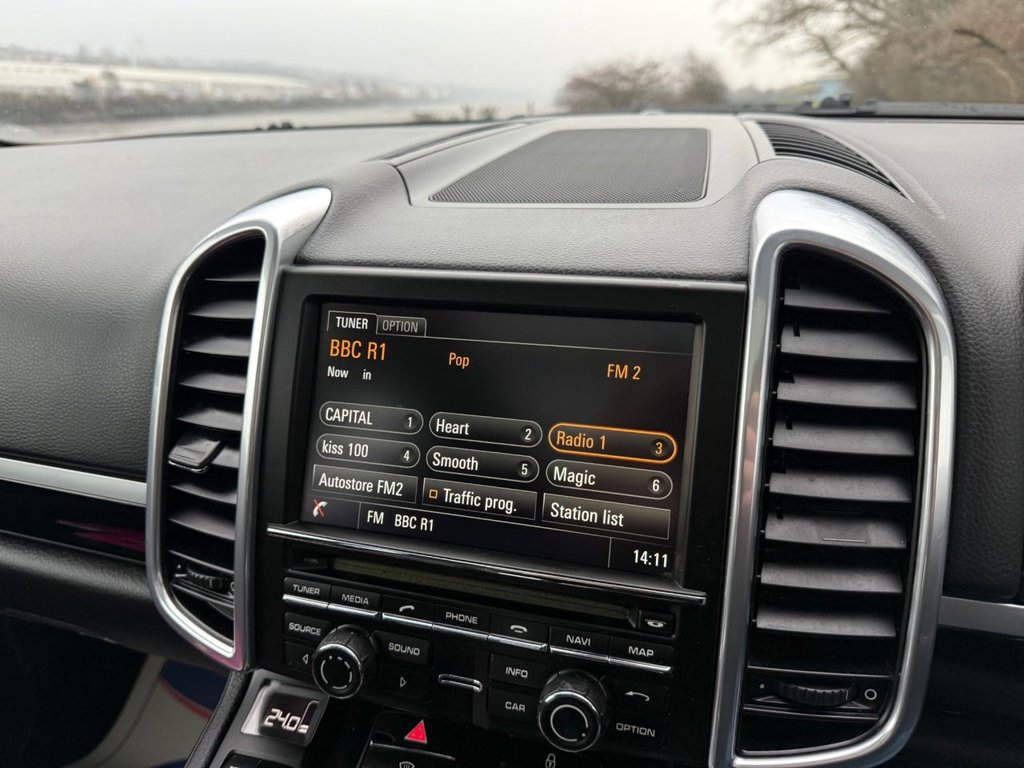 Used Porsche Cayenne 2013 for sale - 77672696: Photo 16