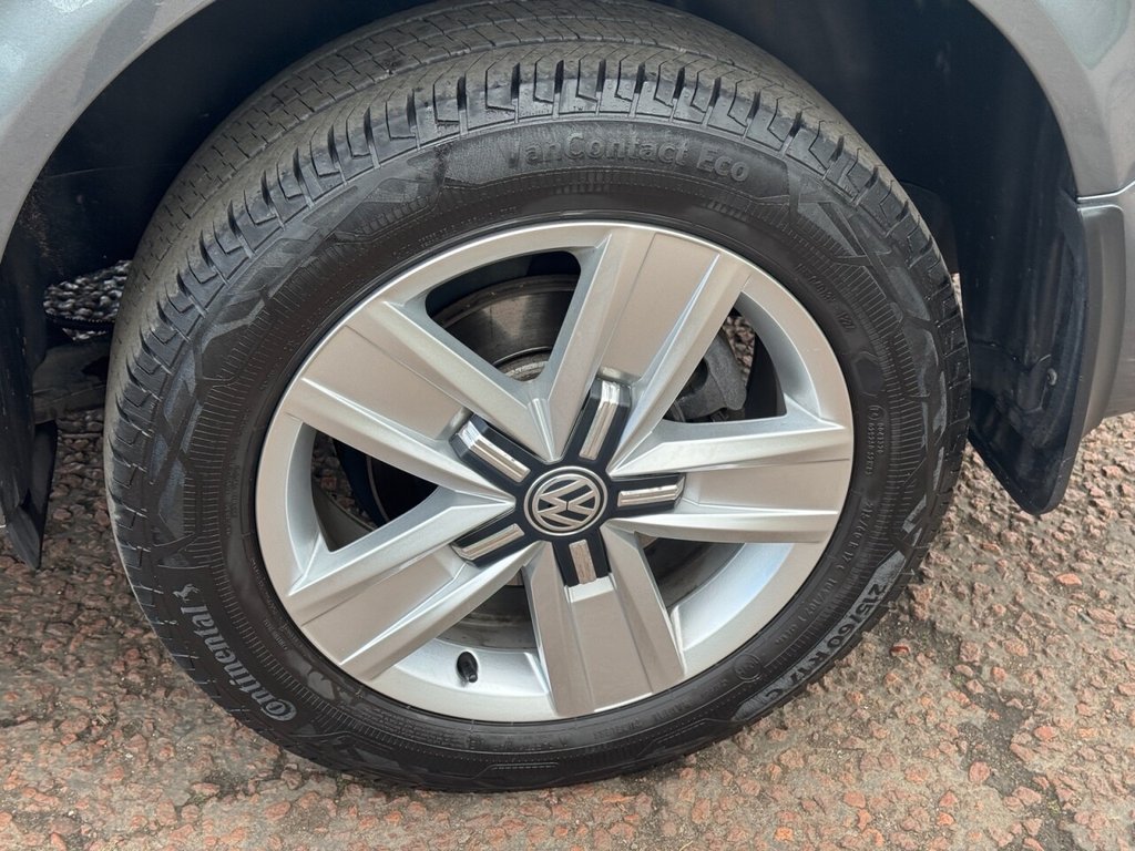 Used Volkswagen Transporter 2024 for sale - 77693050: Photo 26