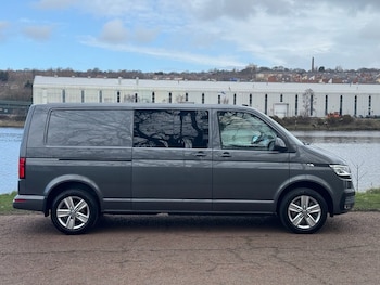 Used Volkswagen Transporter 2024 for sale - 77693050: Photo