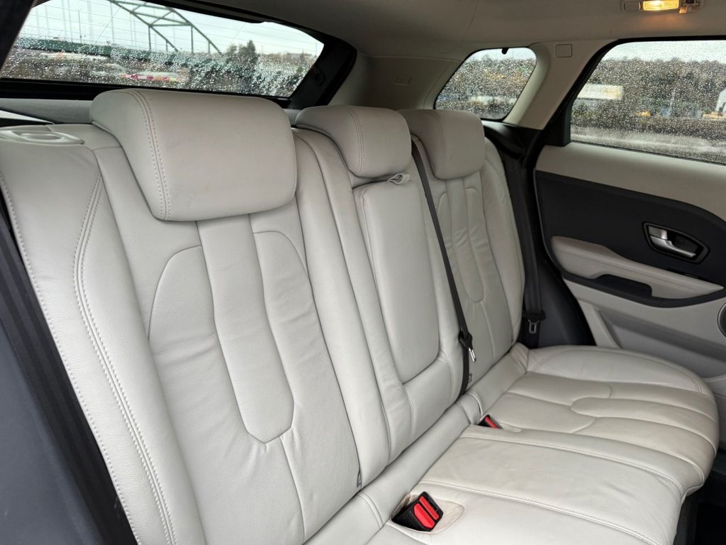 Used Land Rover Range Rover Evoque 2015 for sale - 77153167: Photo 12