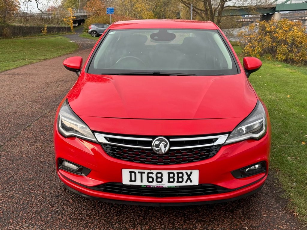 Used Vauxhall Astra 2018 for sale - 76570013: Photo 2