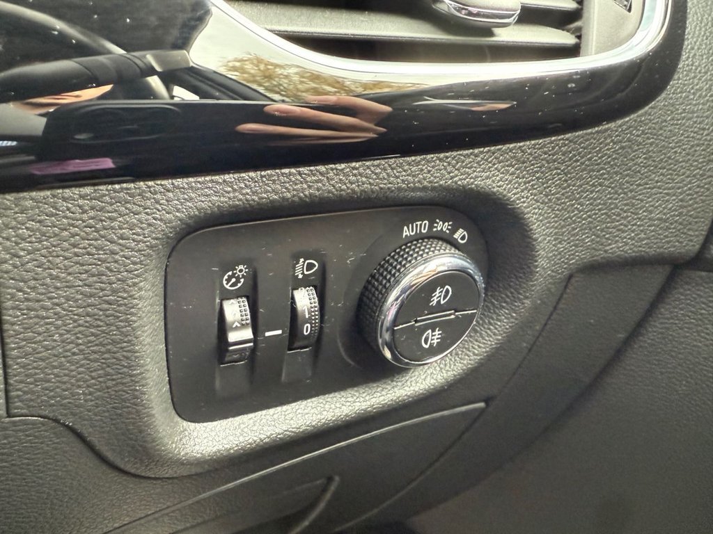 Used Vauxhall Astra 2018 for sale - 76570013: Photo 25