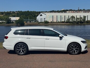 Used Volkswagen Passat 2019 for sale - 75937181: Photo