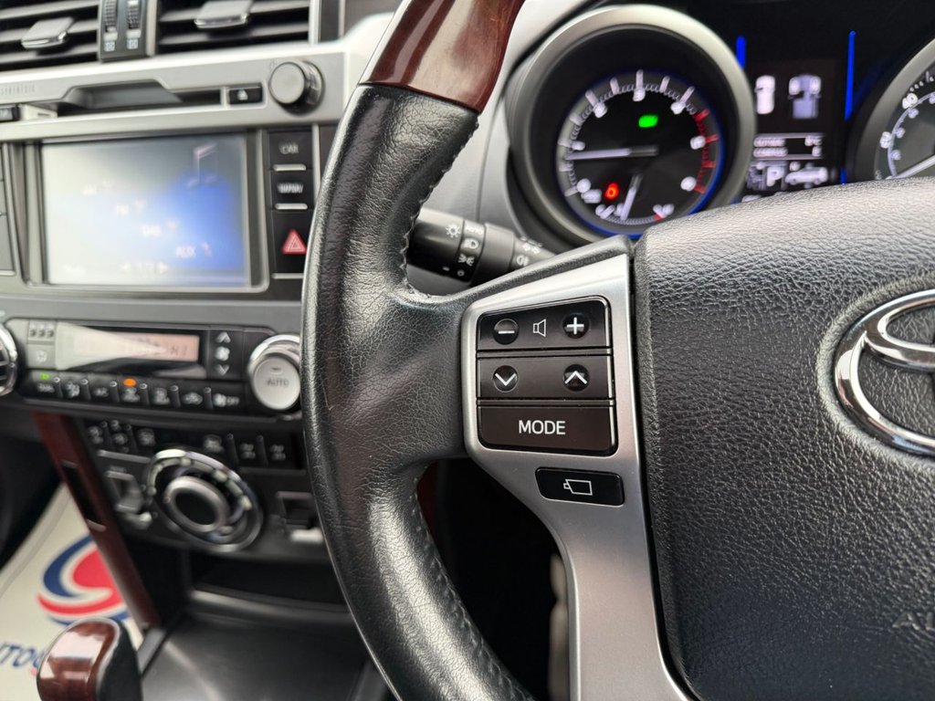 Used Toyota Land Cruiser 2015 for sale - 76923866: Photo 24