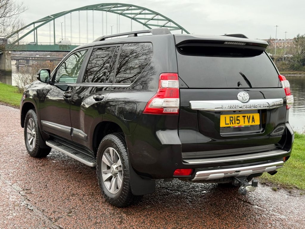 Used Toyota Land Cruiser 2015 for sale - 76923866: Photo 30