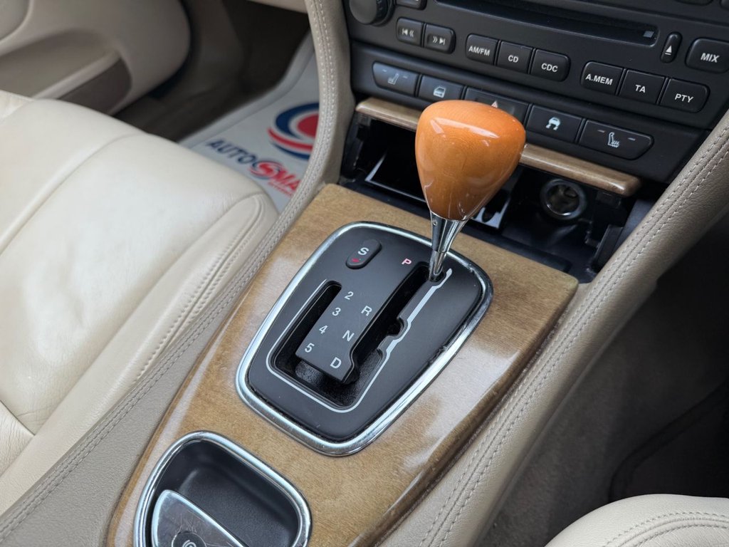 Used Jaguar S-Type 2004 for sale - 76685951: Photo 18