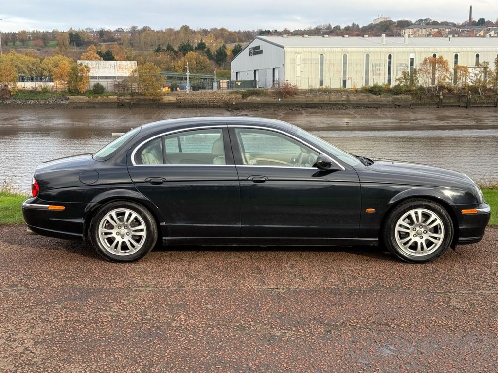Used Jaguar S-Type 2004 for sale - 76685951: Photo 3