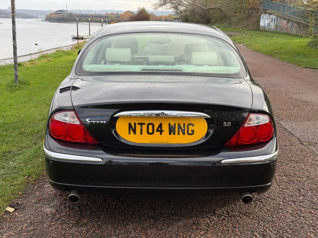 Used Jaguar S-Type 2004 for sale - 76685951: Photo 5