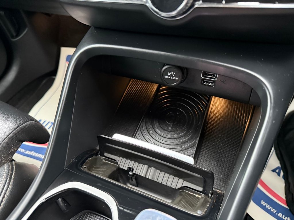 Used Volvo XC40 2018 for sale - 77534361: Photo 19