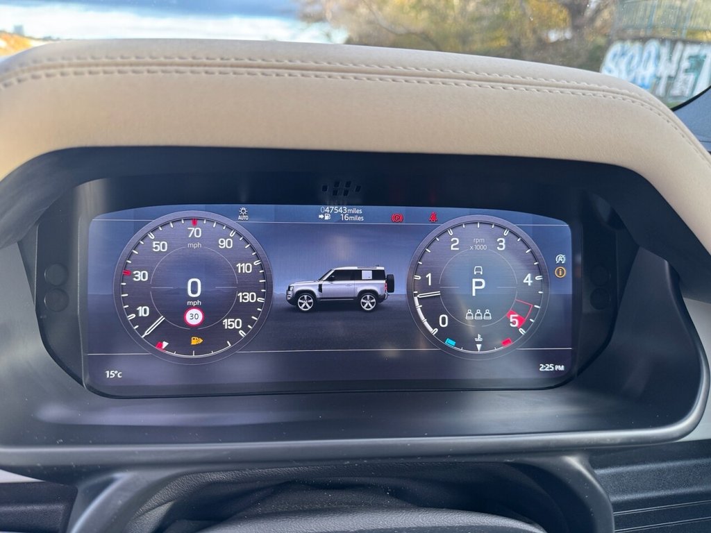 Used Land Rover Defender 2021 for sale - 76520611: Photo 25