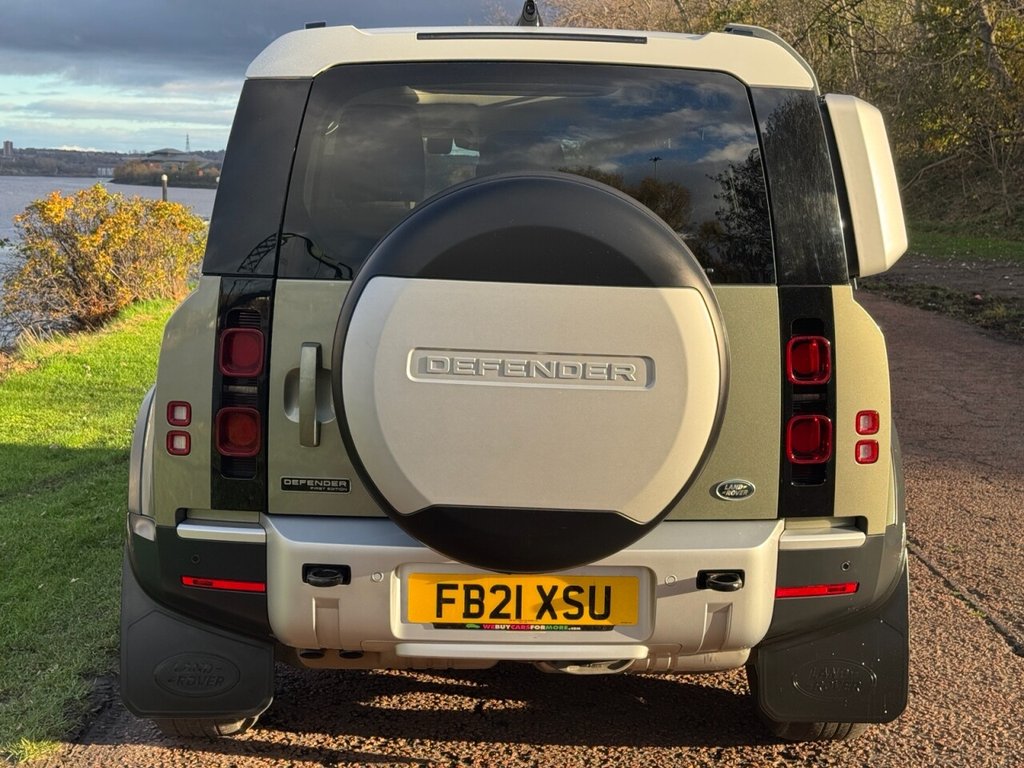 Used Land Rover Defender 2021 for sale - 76520611: Photo 6