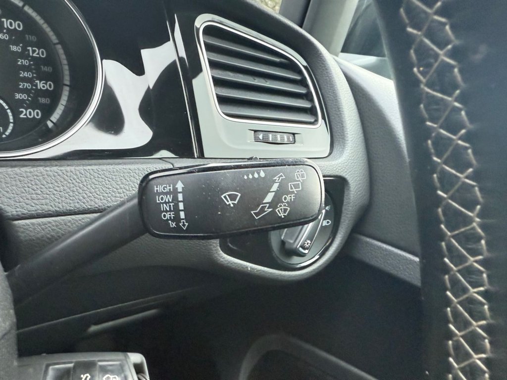 Used Volkswagen Golf 2015 for sale - 77477538: Photo 23