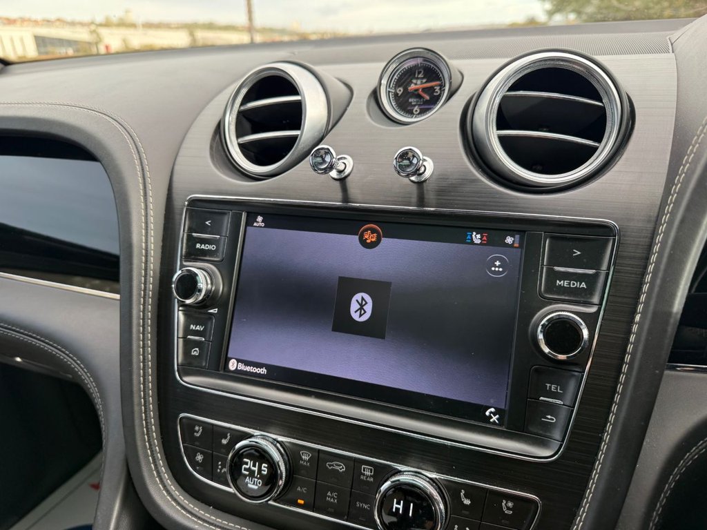 Used Bentley Bentayga 2018 for sale - 76162961: Photo 16