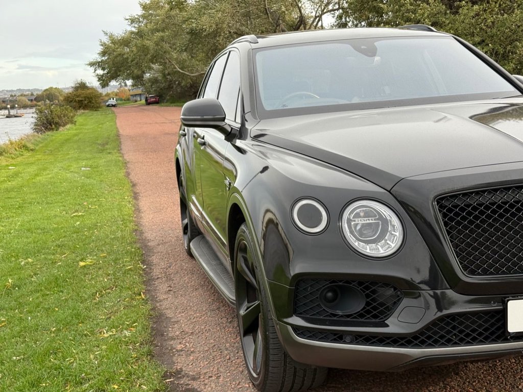 Used Bentley Bentayga 2018 for sale - 76162961: Photo 32