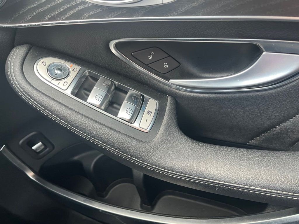 Used Mercedes-Benz GLC 2016 for sale - 76642269: Photo 25