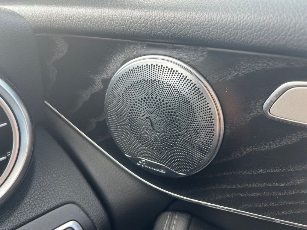 Used Mercedes-Benz GLC 2016 for sale - 76642269: Photo 27