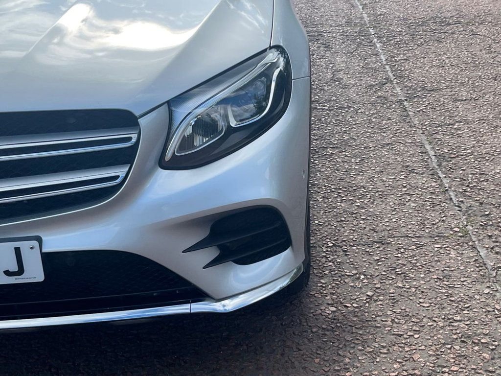 Used Mercedes-Benz GLC 2016 for sale - 76642269: Photo 31