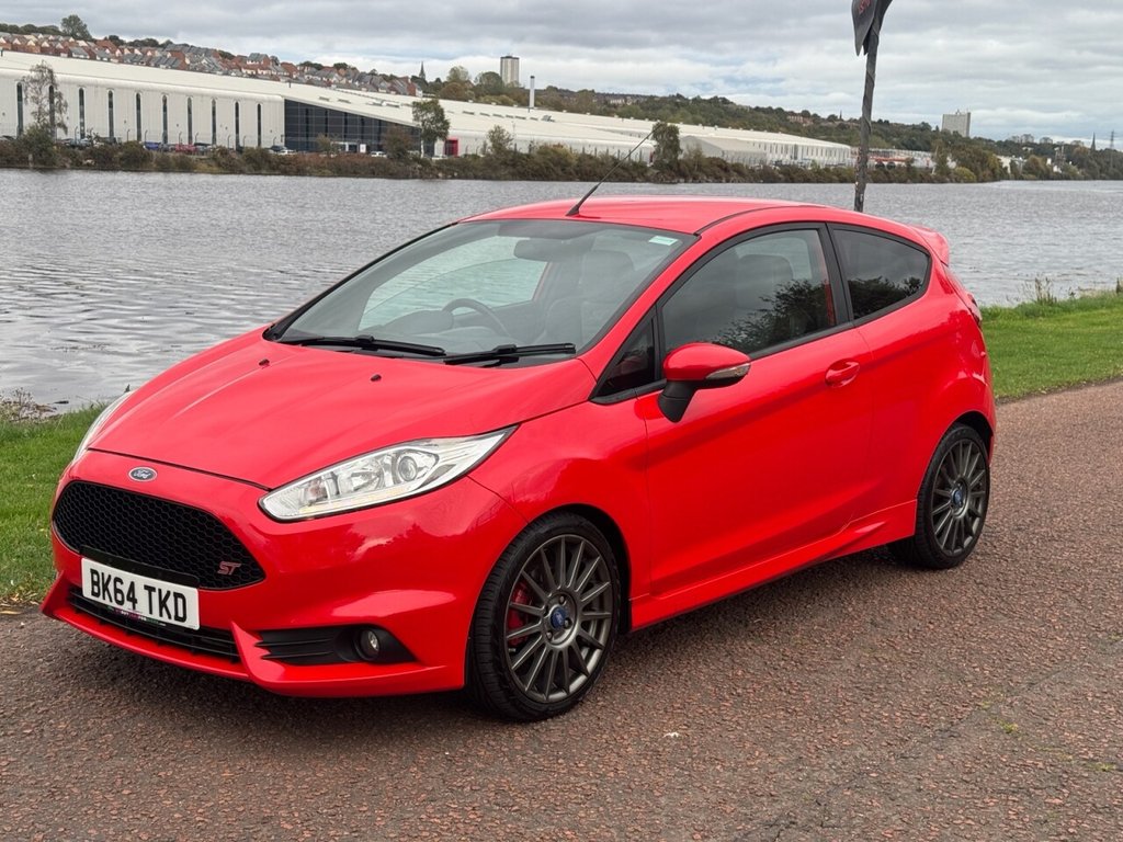 Used Ford Fiesta 2014 for sale - 76535454: Photo 25