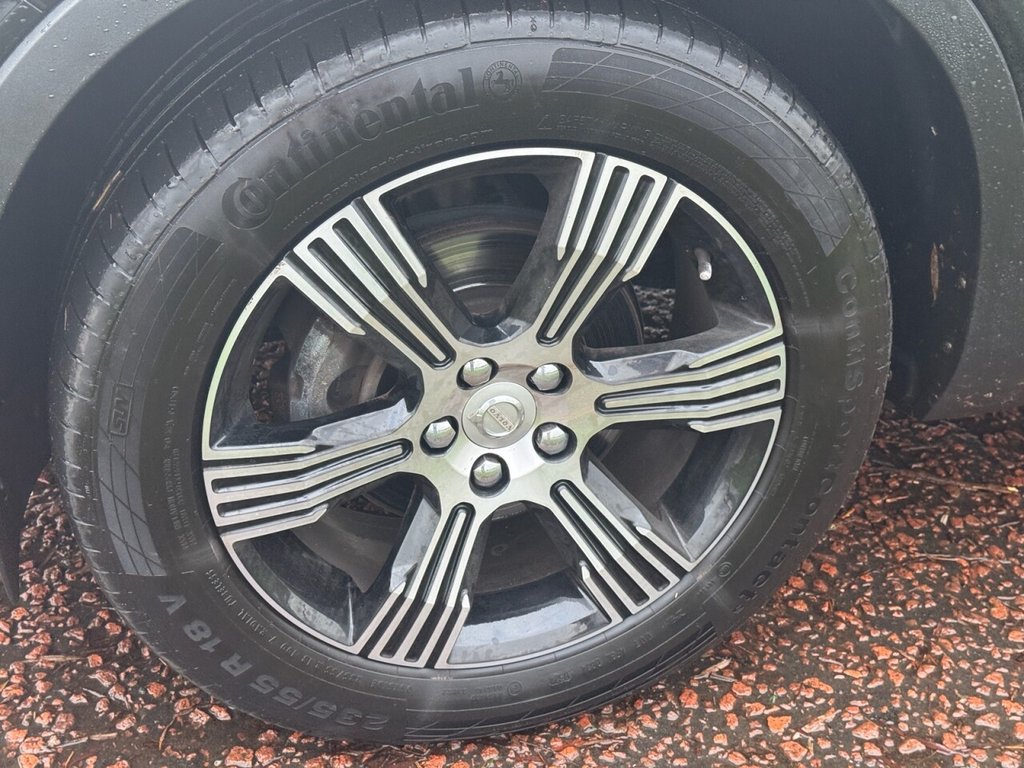 Used Volvo XC40 2021 for sale - 76883483: Photo 10