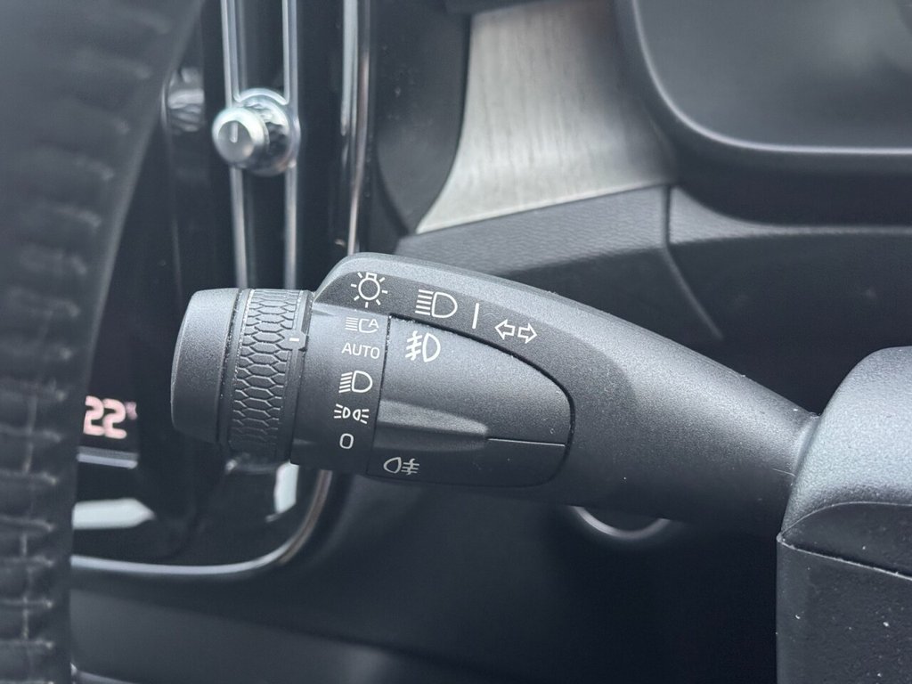 Used Volvo XC40 2021 for sale - 76883483: Photo 19