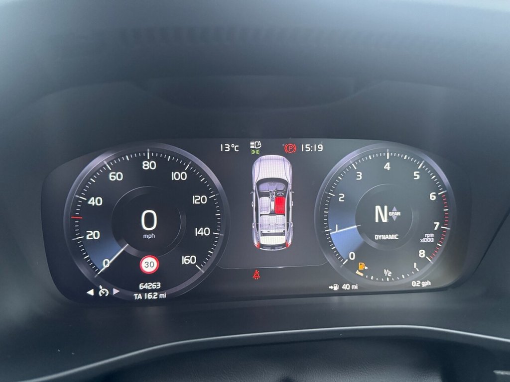 Used Volvo XC40 2021 for sale - 76883483: Photo 20