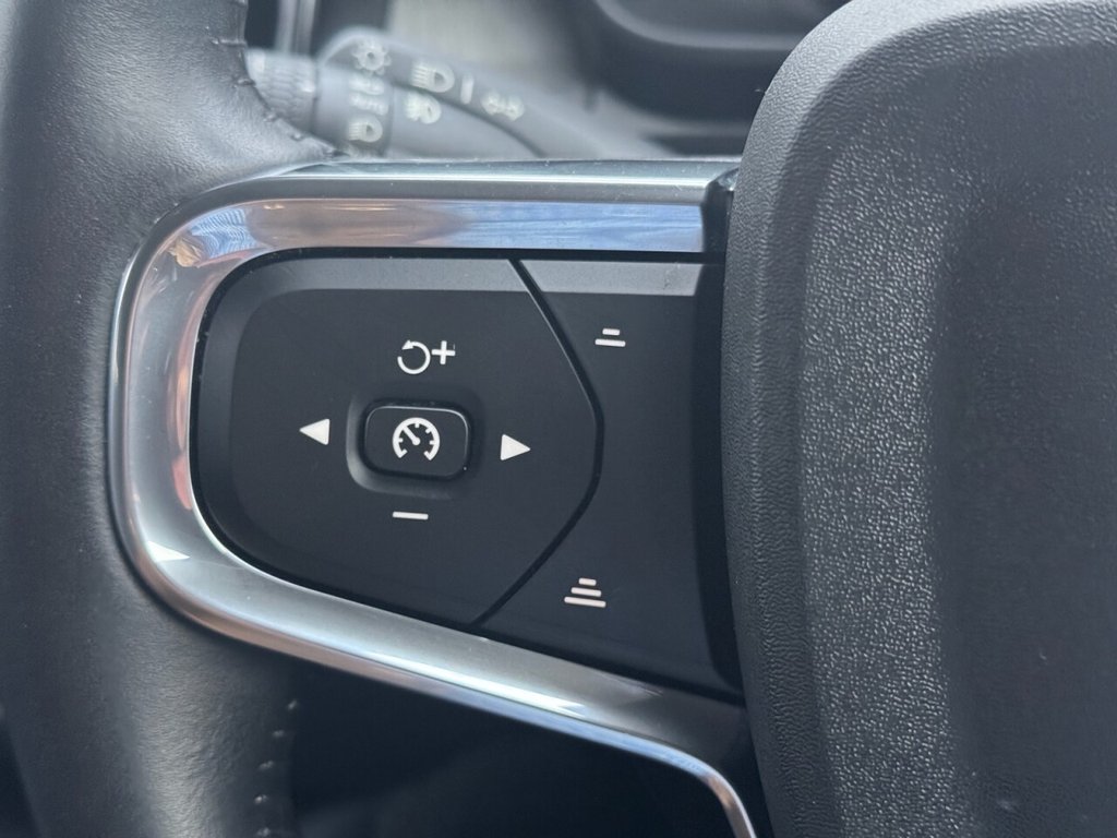 Used Volvo XC40 2021 for sale - 76883483: Photo 21