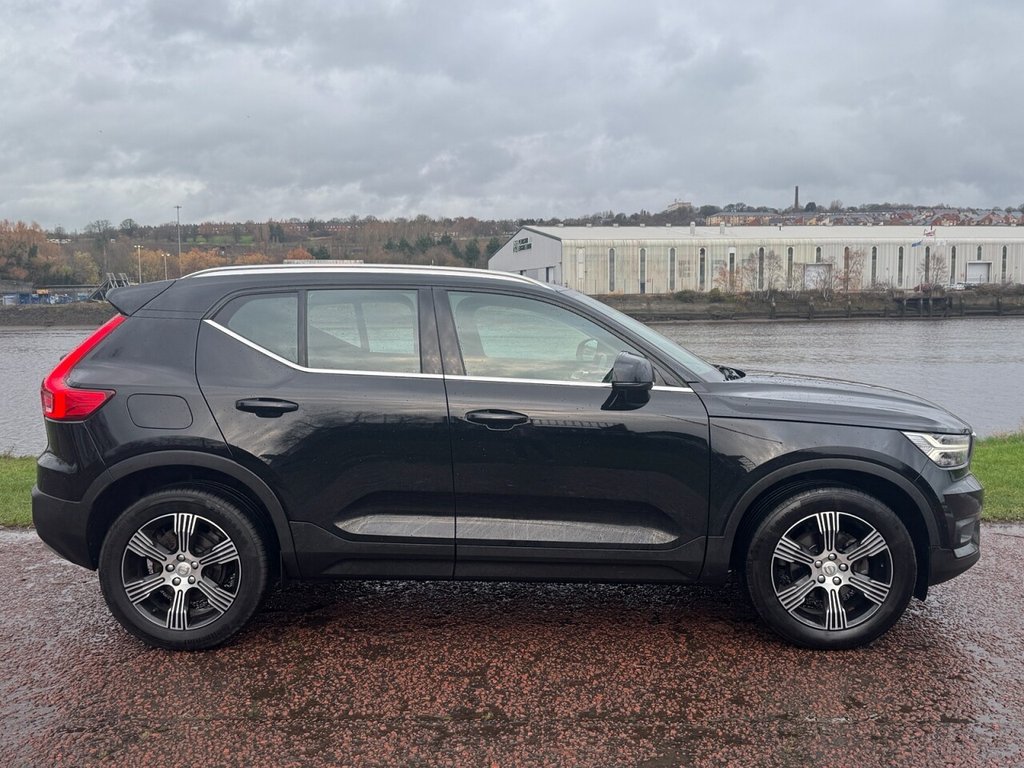 Used Volvo XC40 2021 for sale - 76883483: Photo 3