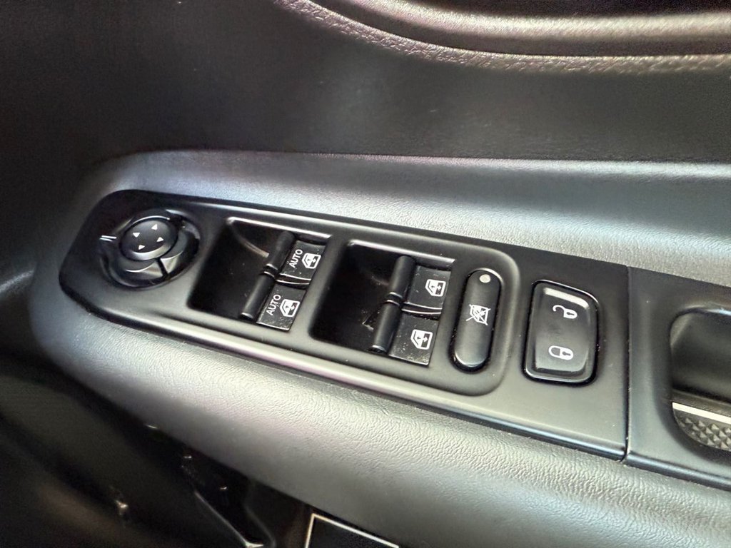 Used Jeep Renegade 2021 for sale - 78068765: Photo 26