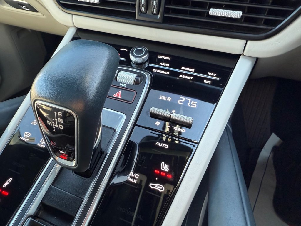 Used Porsche Cayenne 2019 for sale - 77557680: Photo 18